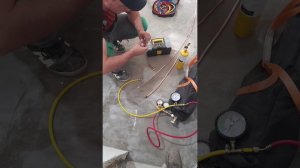 Закладка трассы под сплит-систему  с опрессовкой АЗОТОМ