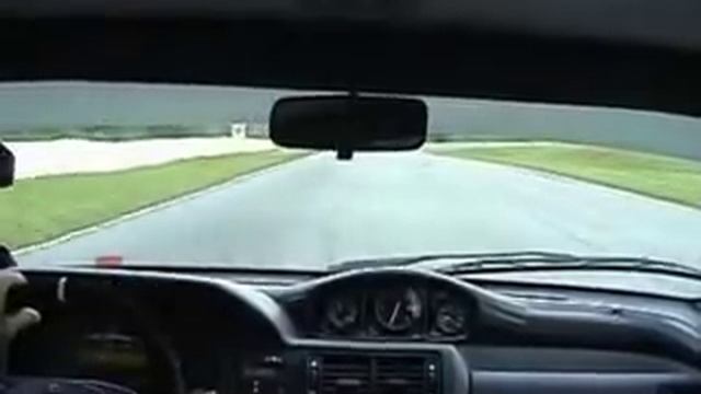 Ford Escort Cosworth Vs Toyota Supra On Track смотреть онлайн