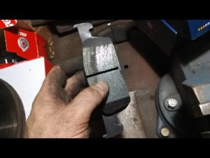 САНДЕРО Степвей  2. Тормозные КОЛОДКИ. Решения  по замене.