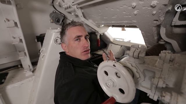 Прокатись на СУ-100. В командирской рубке СУ-100 часть 2 [Мир танков] смотреть онлайн
