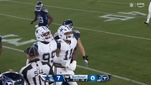 Micah Parsons runs onto the field at the last second and makes a tackle смотреть онлайн