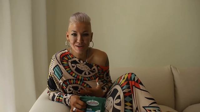 Зачем пить соду? Содовая вода (рецепт в описании) смотреть онлайн