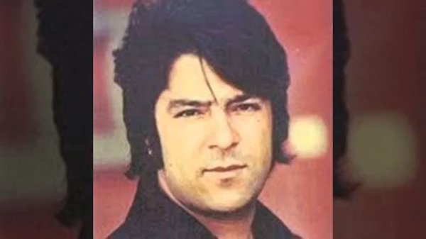 Ахмад Зохир. биравед ай харифон...