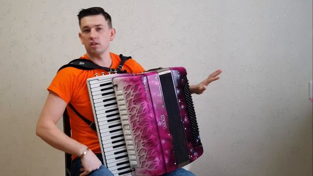 Accordion basics. How to wear an accordion? Accordion lessons. смотреть онлайн