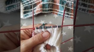 Мужские носки из остатков пряжи.