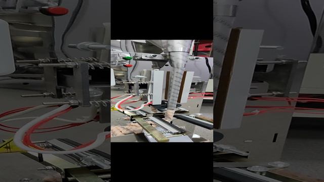 Автомат фасовочно-упаковочный вертикального типа PM-500С смотреть онлайн