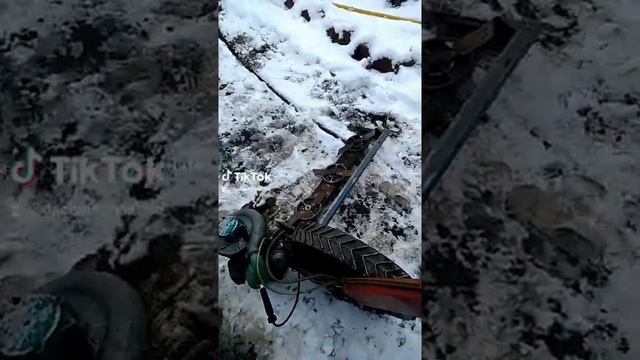 Запуск двигателя дружба 4 без подготовки, после 10 лет простоя #дружба #раритет смотреть онлайн