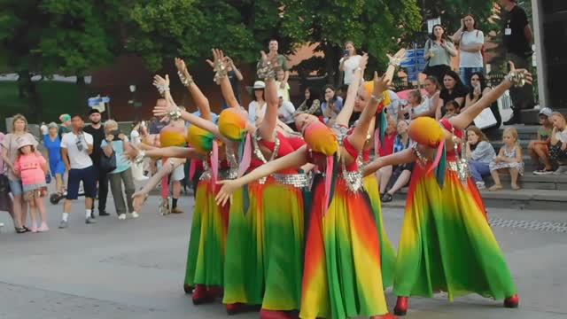 Фестиваль «10 лет. Новая Москва» (06.07.2022) ч.6 смотреть онлайн