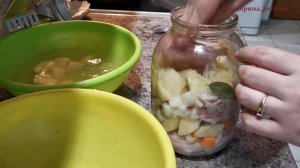 Курица в банке! Курица с картошкой  в банке в духовке. Курица в банке без воды!