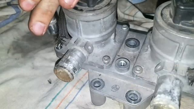 Lexus LX570 - Удалось заработать или клапана Secondary Air