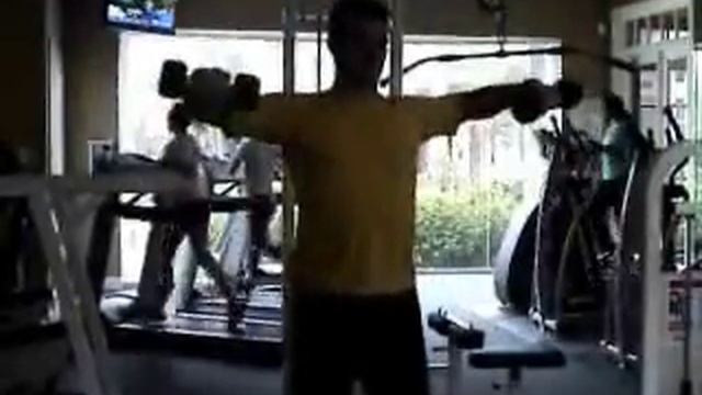 bent arm lateral raise (dumbbell) смотреть онлайн