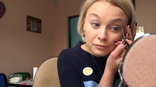 Быстрый макияж с акцентом на ягодные губы))) смотреть онлайн