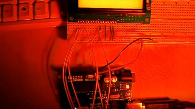 Arduino + LCD MT-16S2D (МЭЛТ) смотреть онлайн
