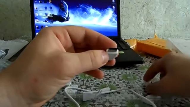 портативный зарядник аксесуары смотреть онлайн
