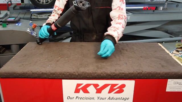 FORD Mondeo lV, Galaxy II, S Max - REAR - Задние амортизаторы KYB установка смотреть онлайн