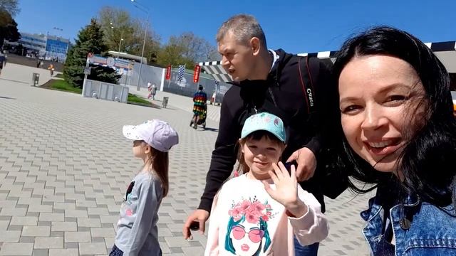 Анапа 6 мая 2021 Центральный Парк Пляж Аттракционы Формула 1 смотреть онлайн