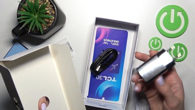 Does TCL 30 Come with Charger | What’s in the TCL 30 box смотреть онлайн