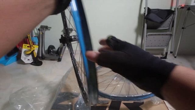 Unboxing: Koozer BM440 BOOST X Sunringle Helix Wheelset