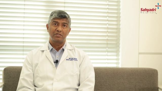 रीड की हड्डी में दर्द के क्या कारण होते हैं ? | Backpain reasons in Hindi | Dr Rajesh Parasnis смотреть онлайн