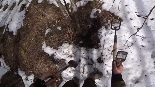Еду в лес на поиски старого карьера. Что за дом стоял по среди леса? смотреть онлайн