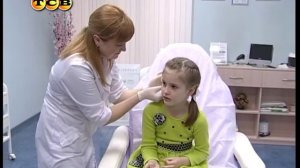 Когда и как проколоть ребенку уши. Мамина школа. ТСВ