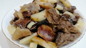 Жареные шампиньоны с картошкой - как просто и быстро приготовить грибы.