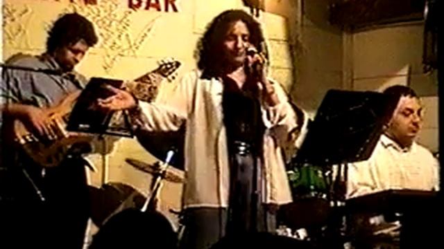 Andrea Herrera - María María смотреть онлайн