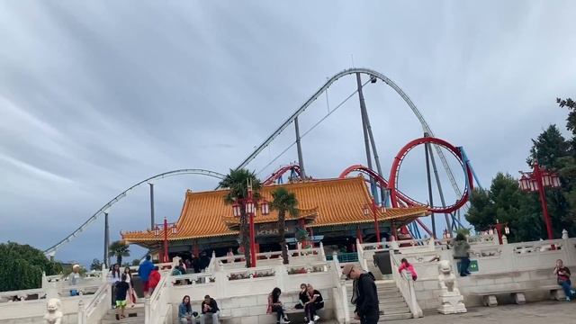 Парк Port Aventura, город Салоу. Как проехать без билетов на поезде и сколько стоит ночь в отеле. смотреть онлайн