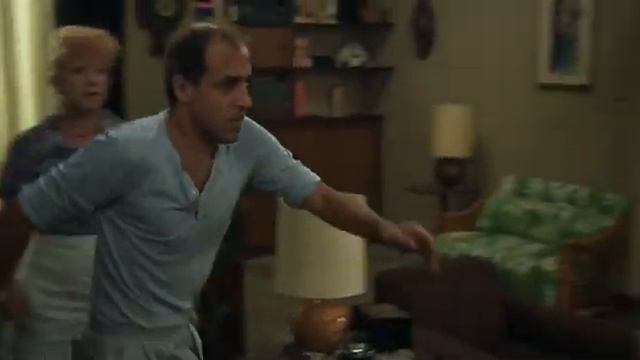 Лудо влюбен 1981 смотреть онлайн