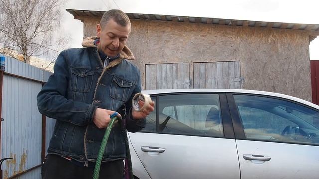 Бесплатная мойка автомобиля на даче при помощи швабры, скотча, и бонусом, про наполняемость колодца смотреть онлайн