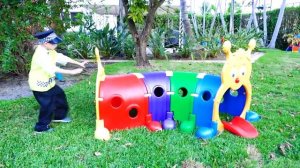 Влад и Никита Веселые истории с детскими машинками   Коллекция видео для детей