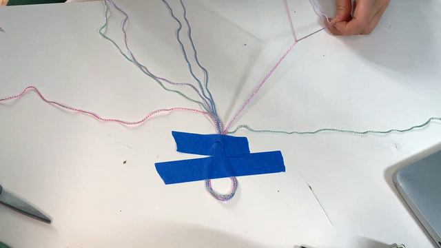 Crafting With Friends: Erica Wilpon смотреть онлайн