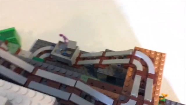 The Mountain Cave: Set Review