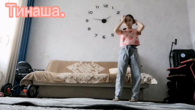 описание;это шпагат и колесо очень легко советую ??