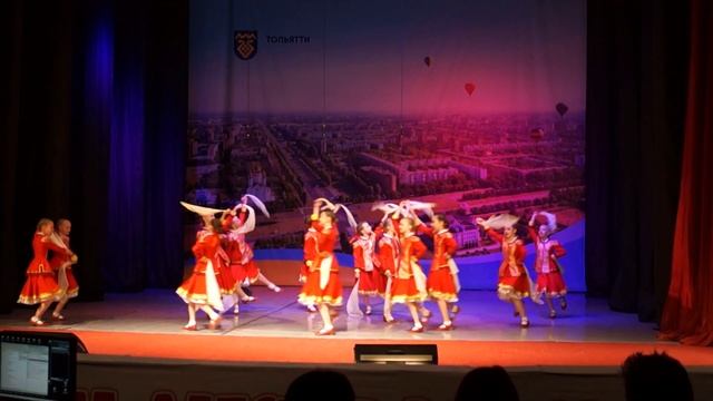 Образцовый театр танца "БРАВО" танец "Молодычка" смотреть онлайн