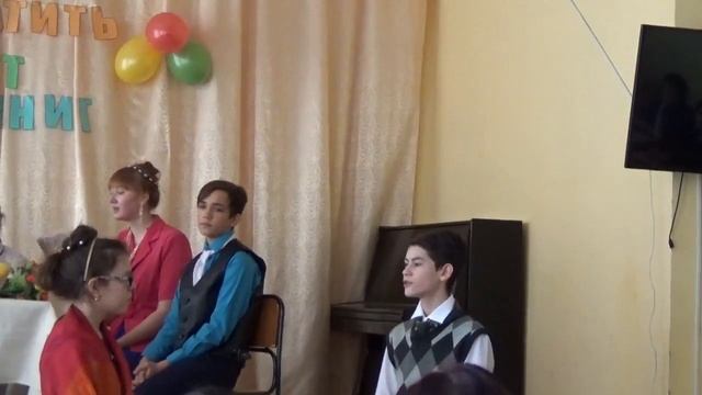 Спектакль по мотивам пьесы А.П.Чехова "Женитьба" смотреть онлайн