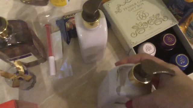 Разбираю свой заказ из каталога 16. Вкусняшки 😍 смотреть онлайн