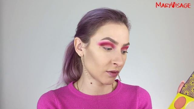 Первые впечатления от палетки Saharan 2 Juvias Place и очень яркий макияж смотреть онлайн