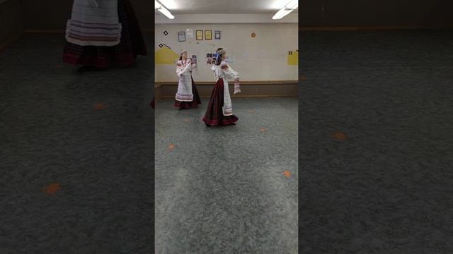 Танец с ручниками. смотреть онлайн