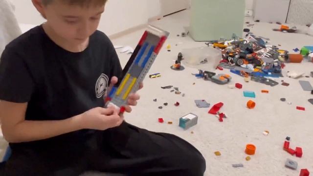 Самодельная беговая дорожка из Lego смотреть онлайн