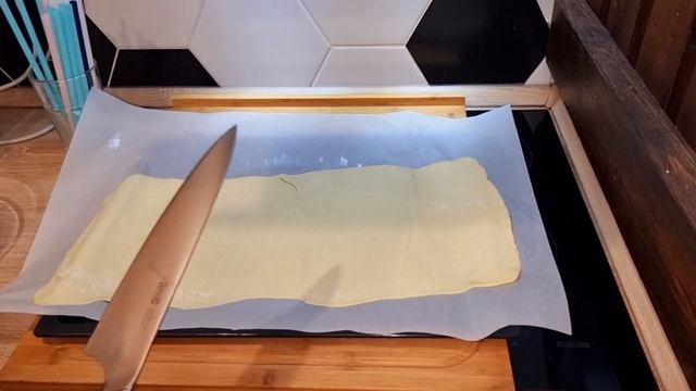 Паф или пирожок ? Чикен Карри Паф с Зеленым Чатни (Готовим Дома) смотреть онлайн