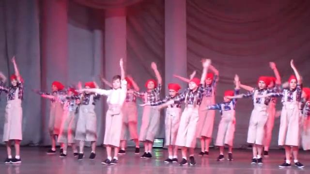 Ансамбль Ассорти г. Барнаул 2021. Номер "А ну-ка, девушки" смотреть онлайн