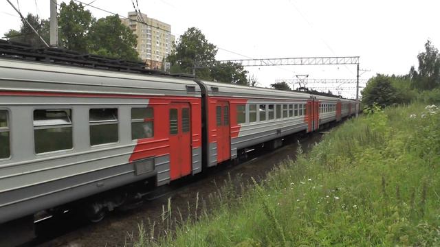 Электропоезд ЭД4М-0004 станция Львовская смотреть онлайн