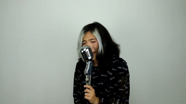 Drivers License / Olivia Rodrigo cover - Melani смотреть онлайн