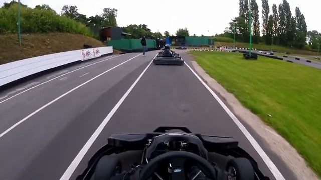80KM/H KARTING - Surbiton Raceway 8/6/17 смотреть онлайн