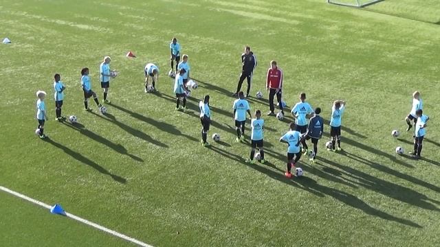 Ajax U13 тренировки подростков смотреть онлайн