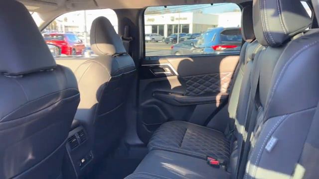 2023 Mitsubishi Outlander Emmaus, Allentown, Bethlehem, Easton, Quakertown M239061 смотреть онлайн