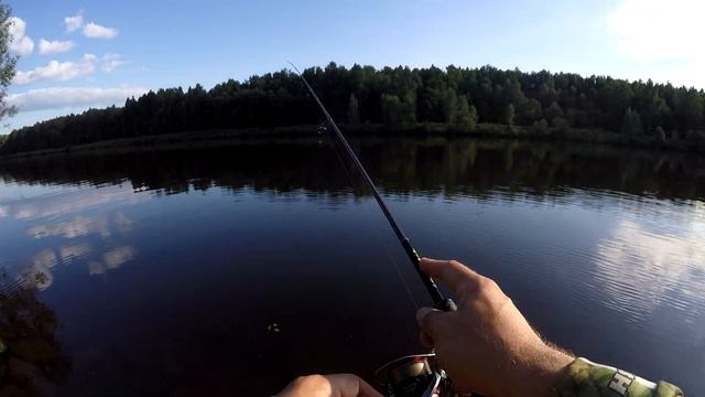 Радикальный микроджиг канала имени Москвы. Слаги и Окунь летом. смотреть онлайн