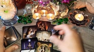 ?КТО МОЙ ВРАГ? КТО НЕНАВИДИТ МЕНЯ? КТО ЖЕЛАЕТ ЗЛА? КТО ПРОКЛИНАЕТ? ГАДАНИЕ НА КАРТАХ ТАРО