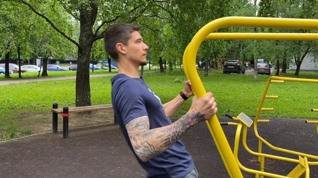 Как научиться подтягиваться с нуля. Техника подтягиваний. 4 уровня сложности смотреть онлайн